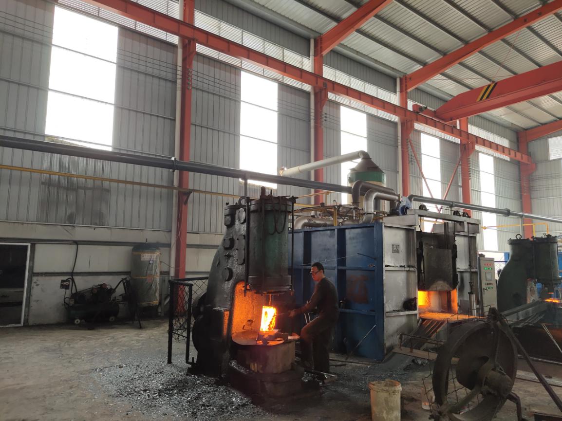 Apa sing diarani Forging? Apa sing diarani casting? AIGUO Forged flanges kudu dadi pilihan sing paling apik.